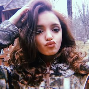 Meet your Posher, Jocelynn